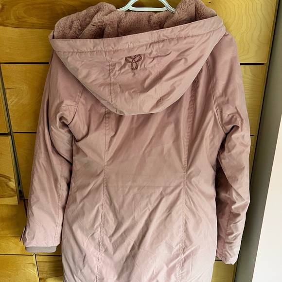 TNA Summit Parka - Picture 3 of 7